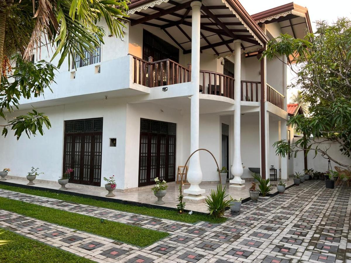 Ja-Elas French Touch Bed & Breakfast Luaran gambar