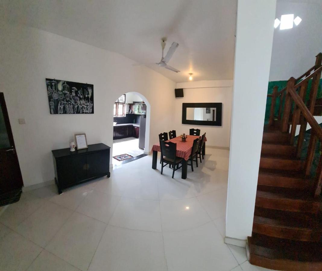Ja-Elas French Touch Bed & Breakfast Luaran gambar
