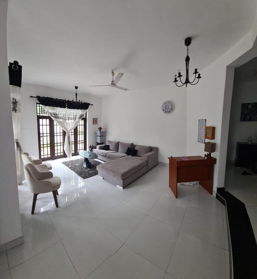 Ja-Elas French Touch Bed & Breakfast Luaran gambar