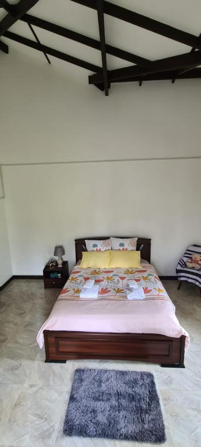 Ja-Elas French Touch Bed & Breakfast Luaran gambar